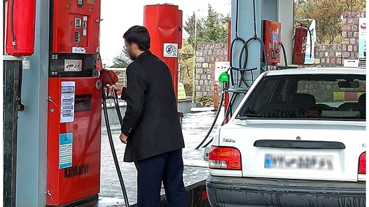 رمزگشایی از معجزه کاهش مصرف بنزین در ایران؛ چطور قیمتها ثابت ماند اما مصرف ۷ درصد کم شد؟