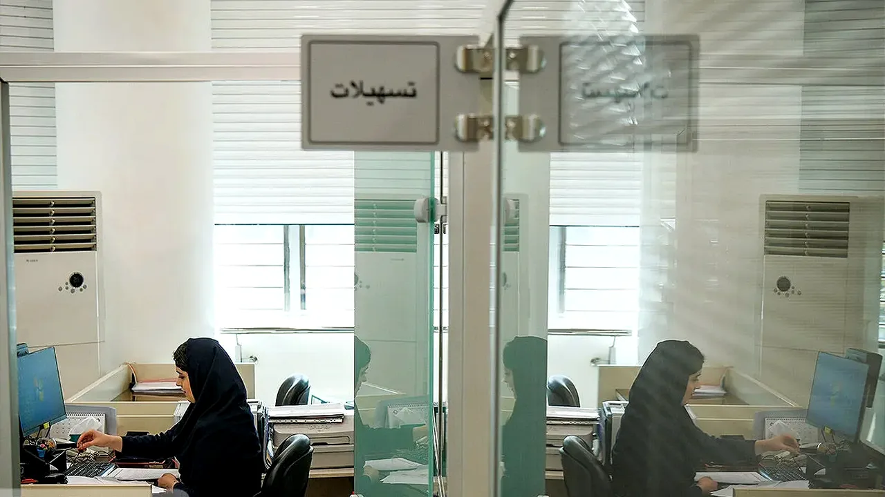 سود ۳۶ درصدی دارندگان تسه؛ متقاضیان وام مسکن چه میکنند؟