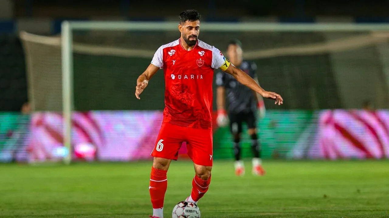 تبریک کاپیتان پرسپولیس به هری کین با یادآوری شکست