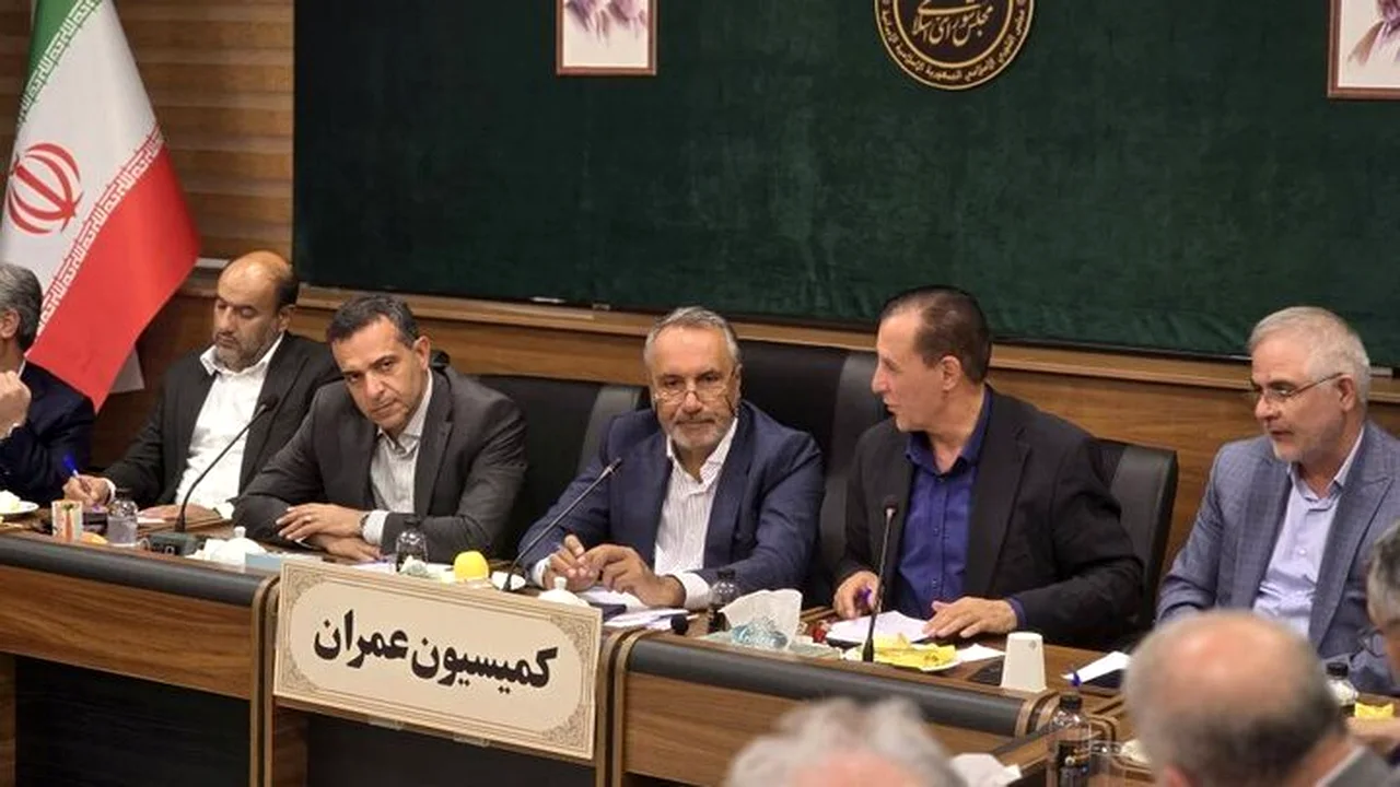 هشدار جدی رئیس کمیسیون عمران: عمر ساختمانهای ایران به کمتر از ۲۰ سال رسید!