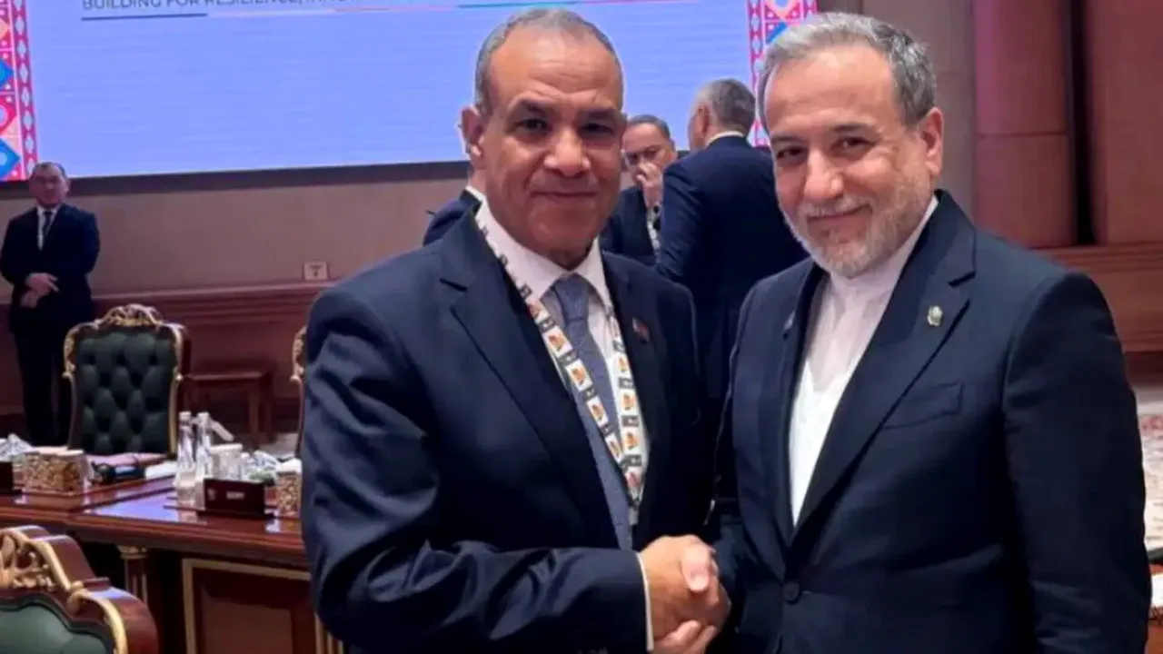 رایزنی تلفنی عراقچی با وزیر خارجه مصر درباره تحولات منطقه