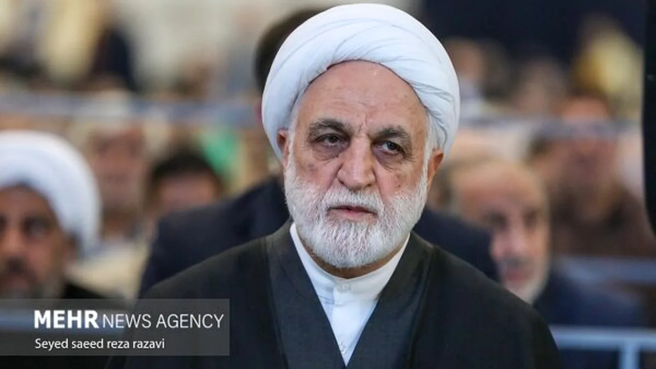 دیدار رئیس قوه قضاییه با رهبر انقلاب در فضایی صمیمی
