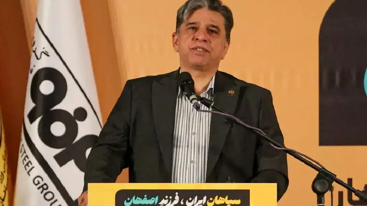 توضیح مدیرعامل سپاهان درباره جریمه آلوز و قرارداد با پسر خطیبی
