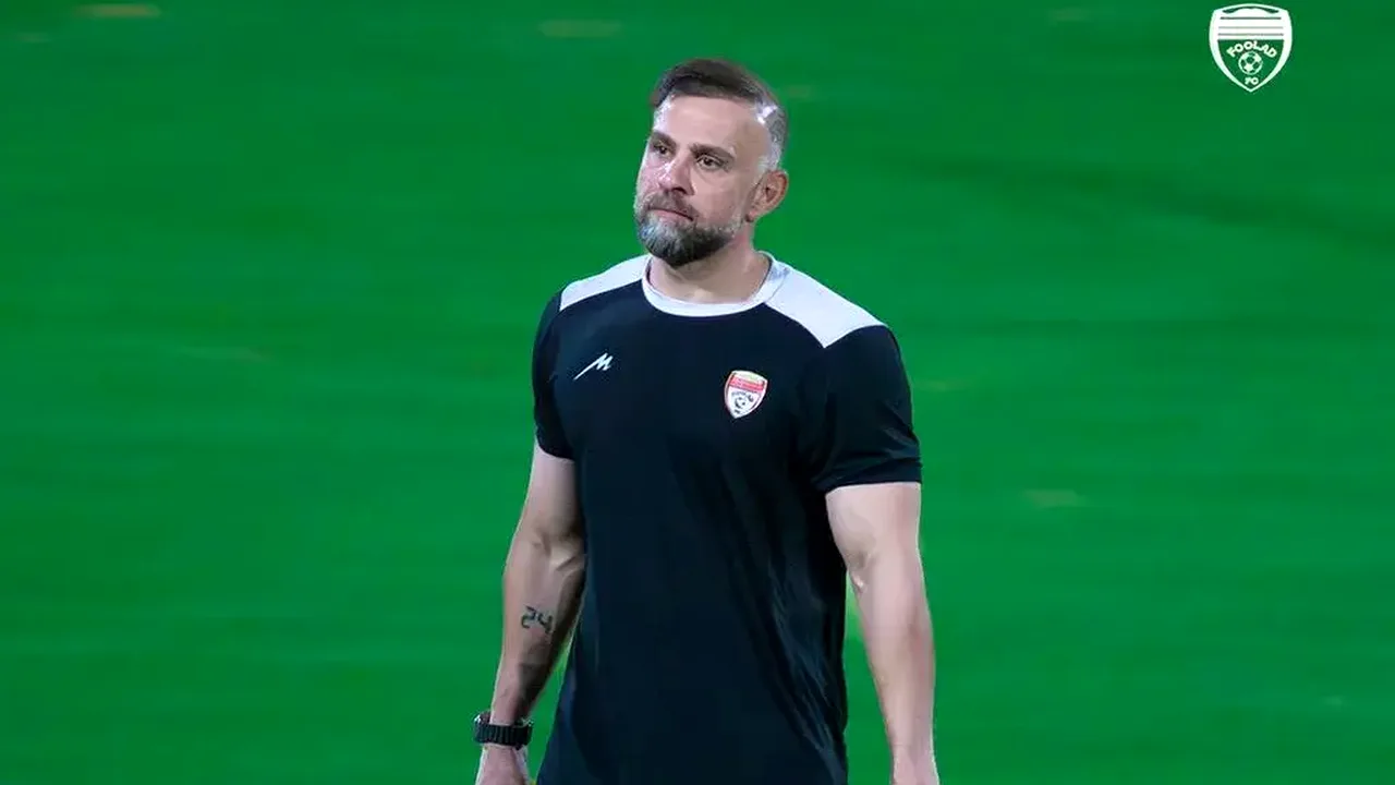مربی فولاد در تقابل با پرسپولیس؛ نوروزی کجاست؟