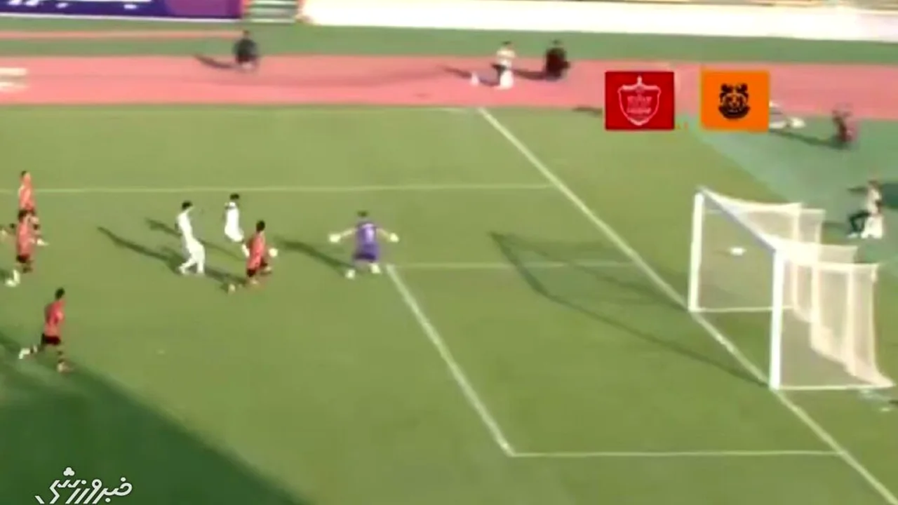 ستارههای خارجی پرسپولیس در نیمه اول چه کردند؟ راز گل اول مقابل مس شهر بابک فاش شد
