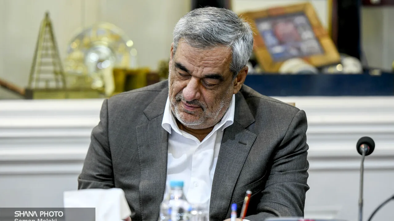 پیام تسلیت وزارت نفت برای درگذشت مادر بیژن زنگنه