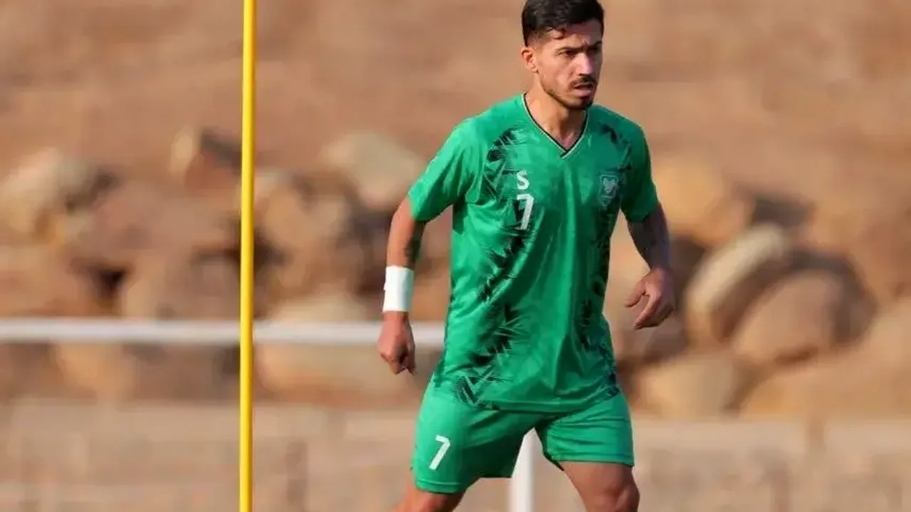 غیبت مداوم سه بازیکن باتجربه خیبر مقابل سپاهان