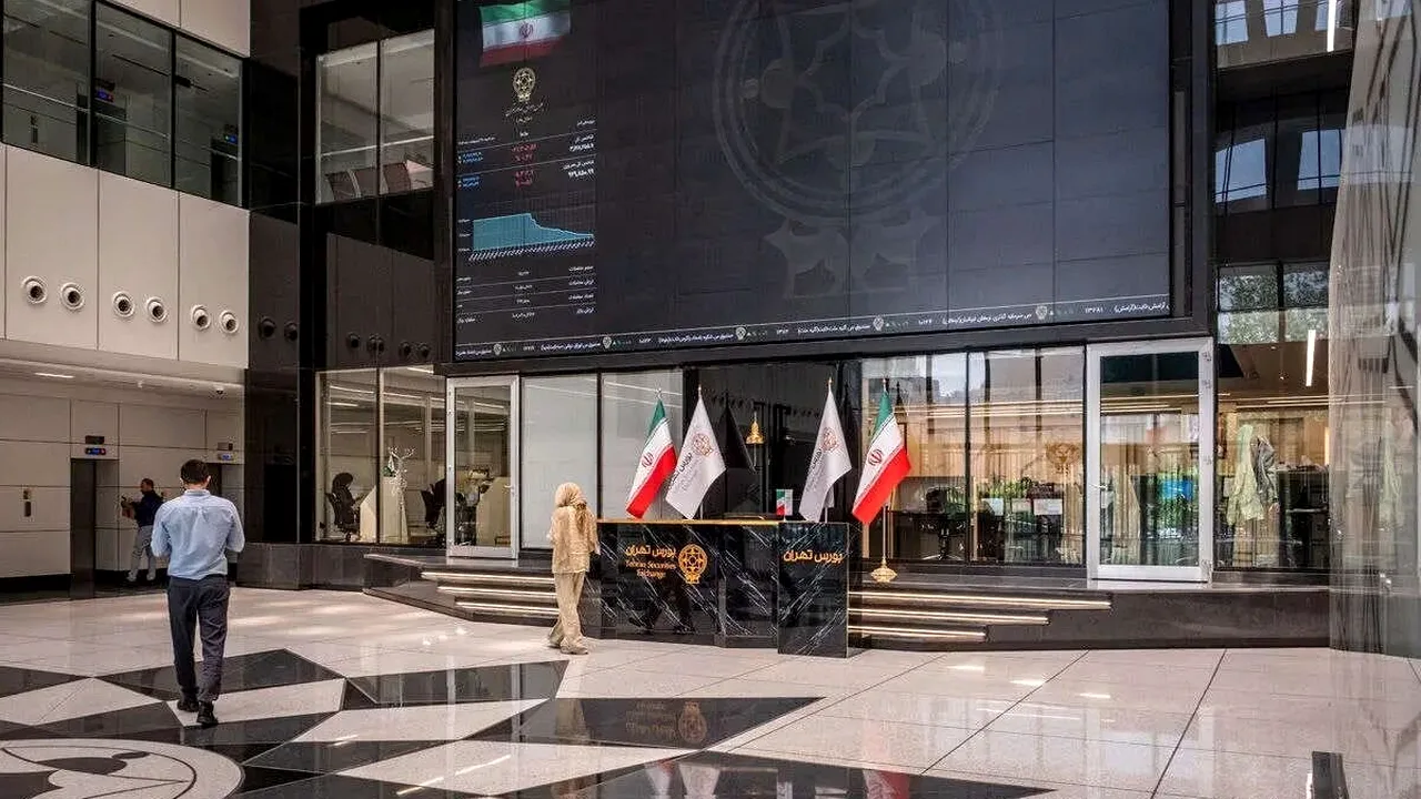 بورس در مسیر رشد بنیادی؛ حباب ۹۹ تکرار نمیشود