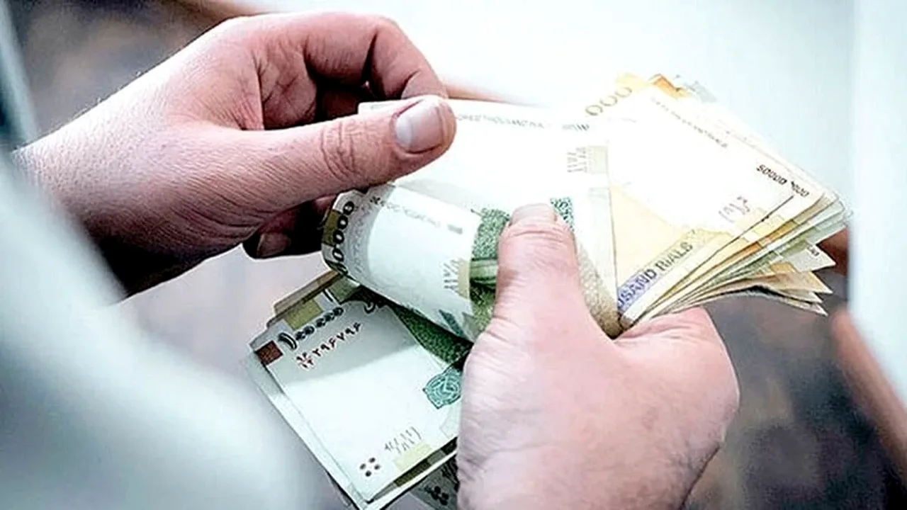کالابرگ ۱.۵ میلیونی برای ۳۵ میلیون نفر؛ حقوق و یارانه نقدی در انتظار تصویب