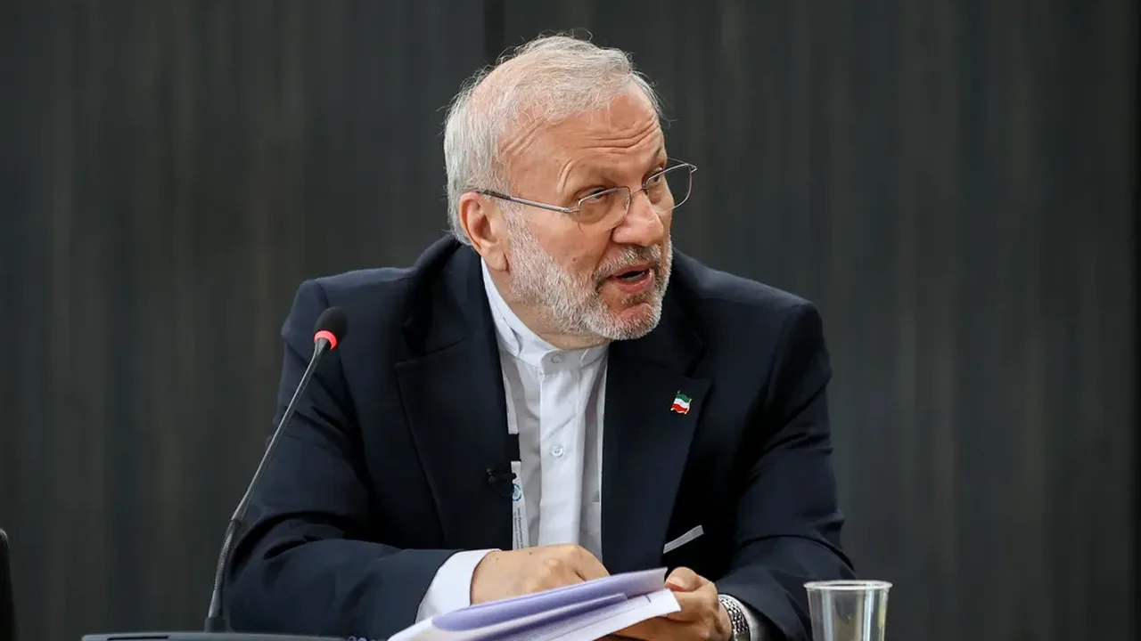 متکی: میانجیها در مناقشه ایران و آمریکا یکطرفه عمل کردند