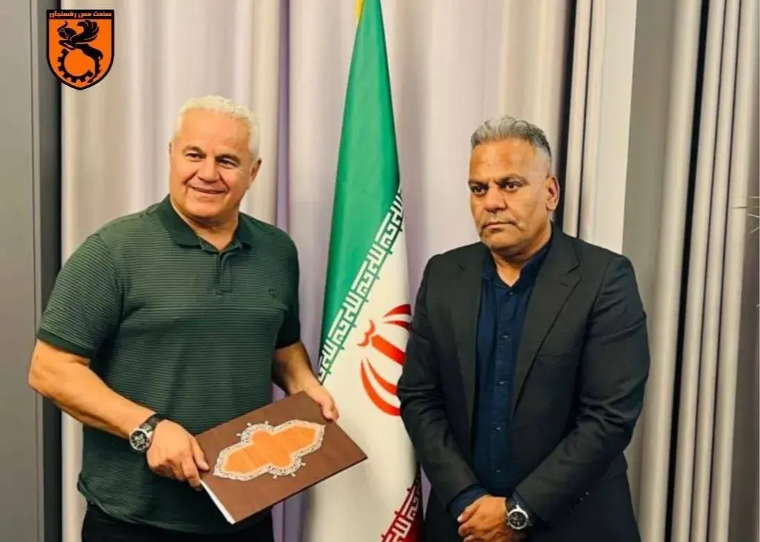 سرمربی مس رفسنجان: بر اصول خود ایستادهام