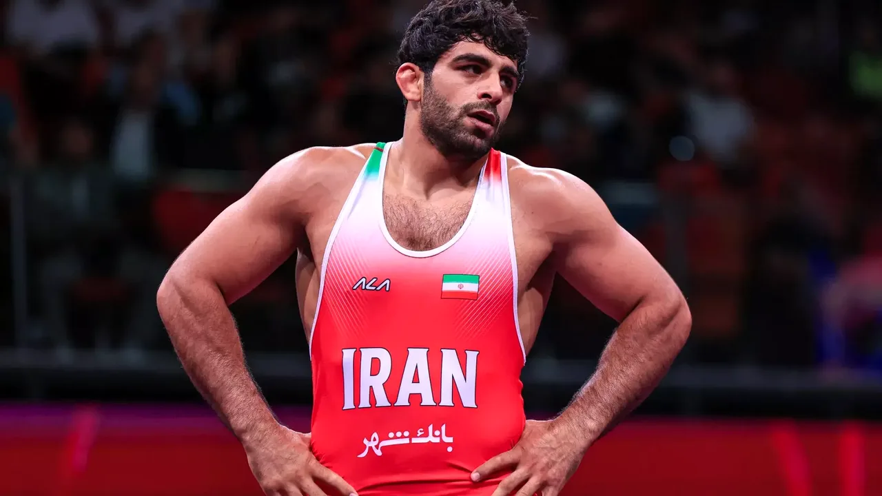 هادی ساروی از فینال قهرمانی جهان بازماند؛ کشتی ایران متأثر شد