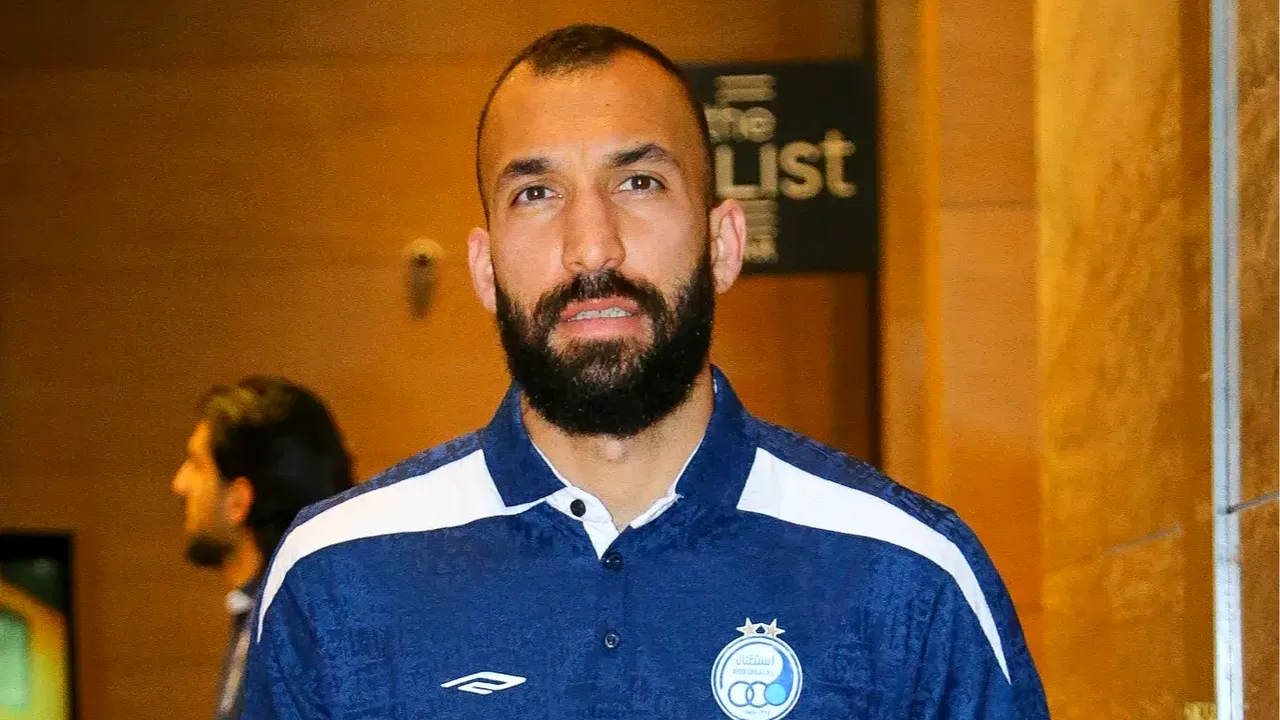 استقلال با ترکیب جدید به مصاف شباب الاهلی میرود
