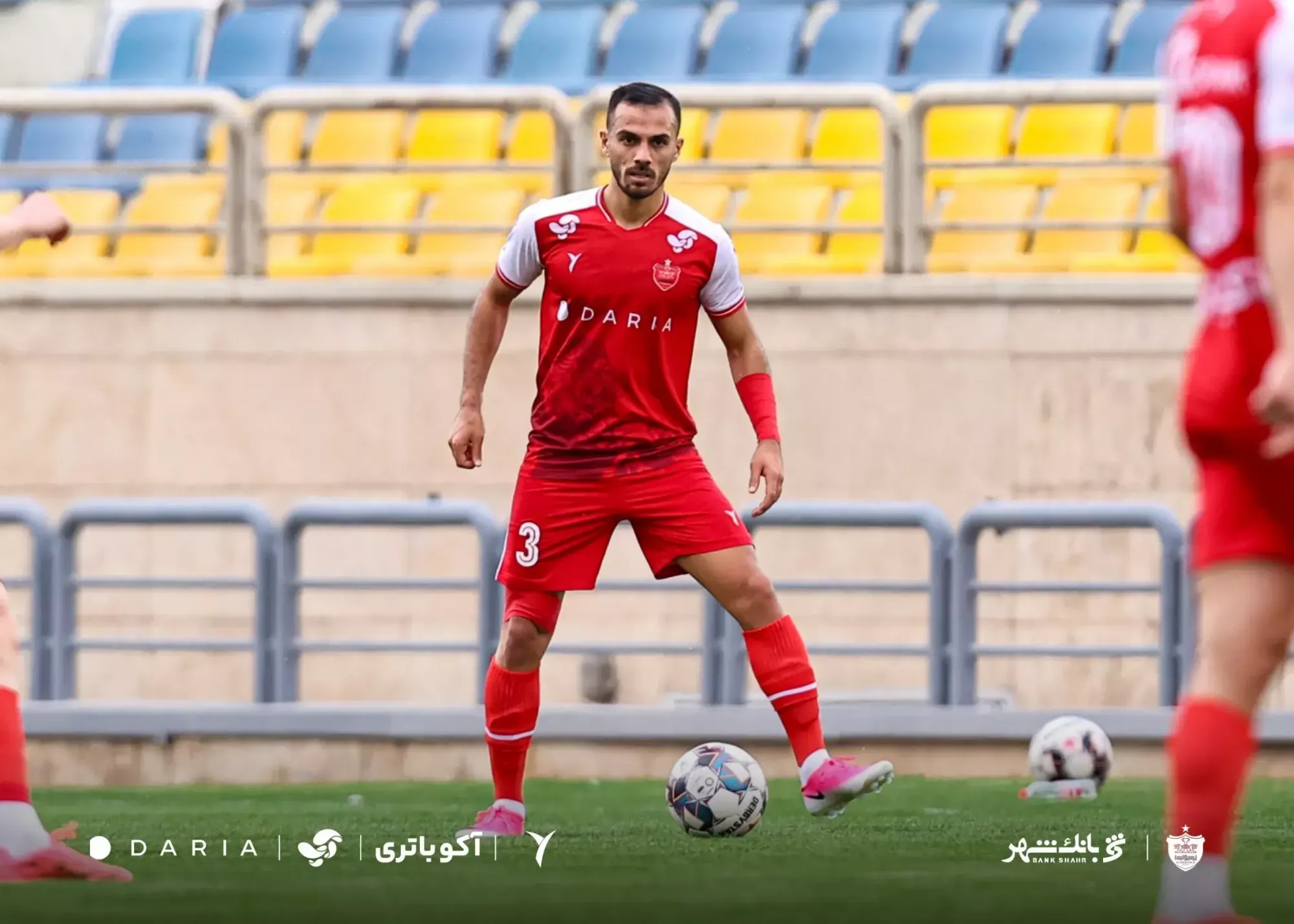 پرسپولیس با پیروزی ۳-۰ مقابل فولاد هرمزگان، دومین برد را کسب کرد