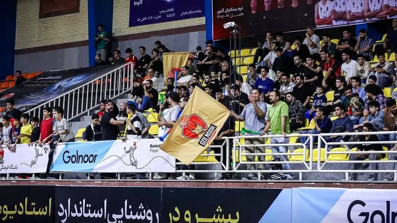 فصل جدید لیگ بسکتبال ایران؛ هواداران به سالنها برگشتند