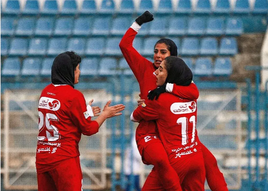 سرمربی پرسپولیس زنان با انگیزهای تازه در لیگ برتر