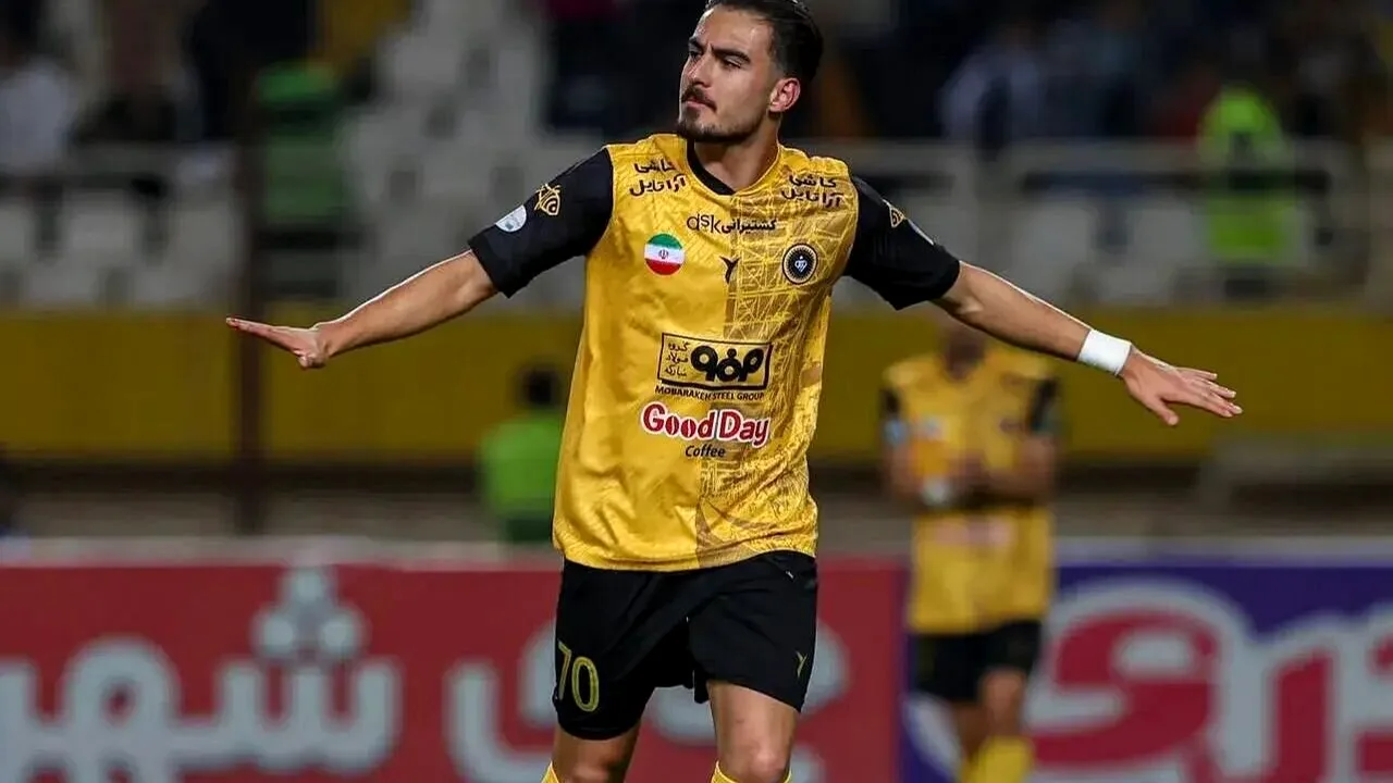 پرسپولیس از جذب مهاجم ملیپوش منصرف شد