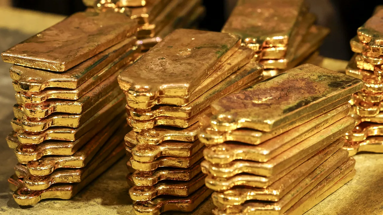 کاهش ۱۰۰ دلاری قیمت جهانی طلا پس از گزارش اشتغال آمریکا