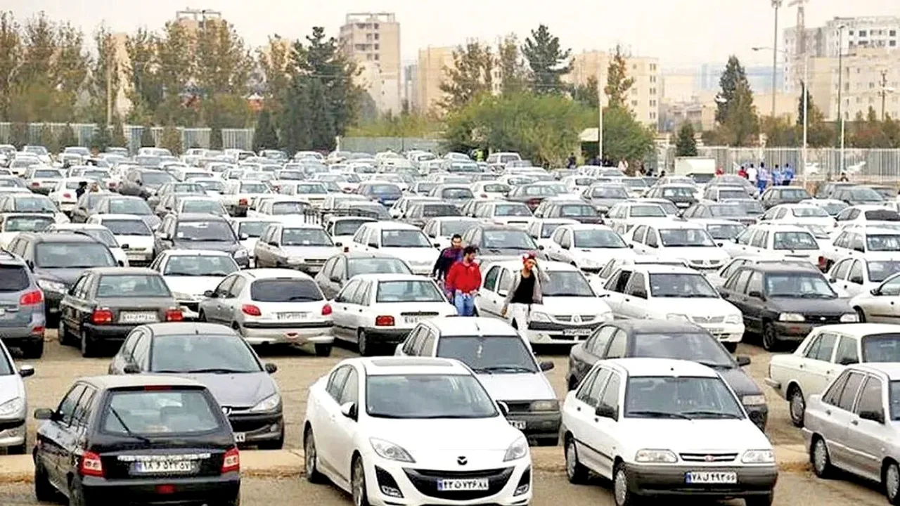پراید ۶۵۰ میلیونی؛ روایتی عجیب از بازار خودروهای کارکرده