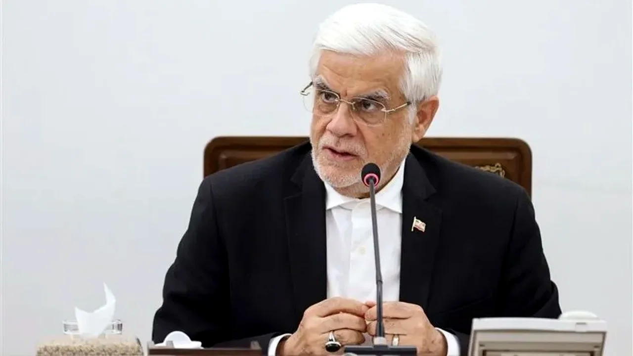 پشت پرده دیدار عارف با نخستوزیر روسیه؛ جملهای که درباره تنگه هرمز همه را شوکه کرد!