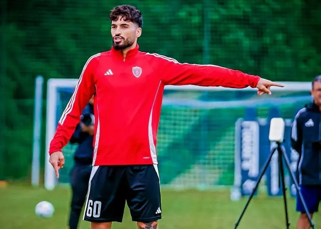 سرنوشت محمد قربانی در الوحده: انتقال به پرسپولیس یا تراکتور؟