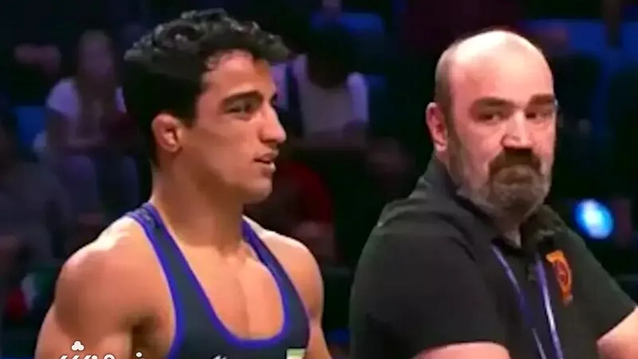 محمدنژادجوان با غلبه بر حریف آمریکایی به نیمهنهایی رسید