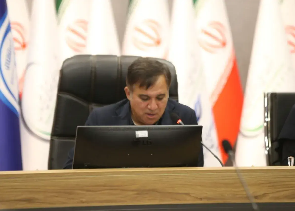 تاجرنیا: هلدینگ خلیج فارس مالک استقلال باقی میماند