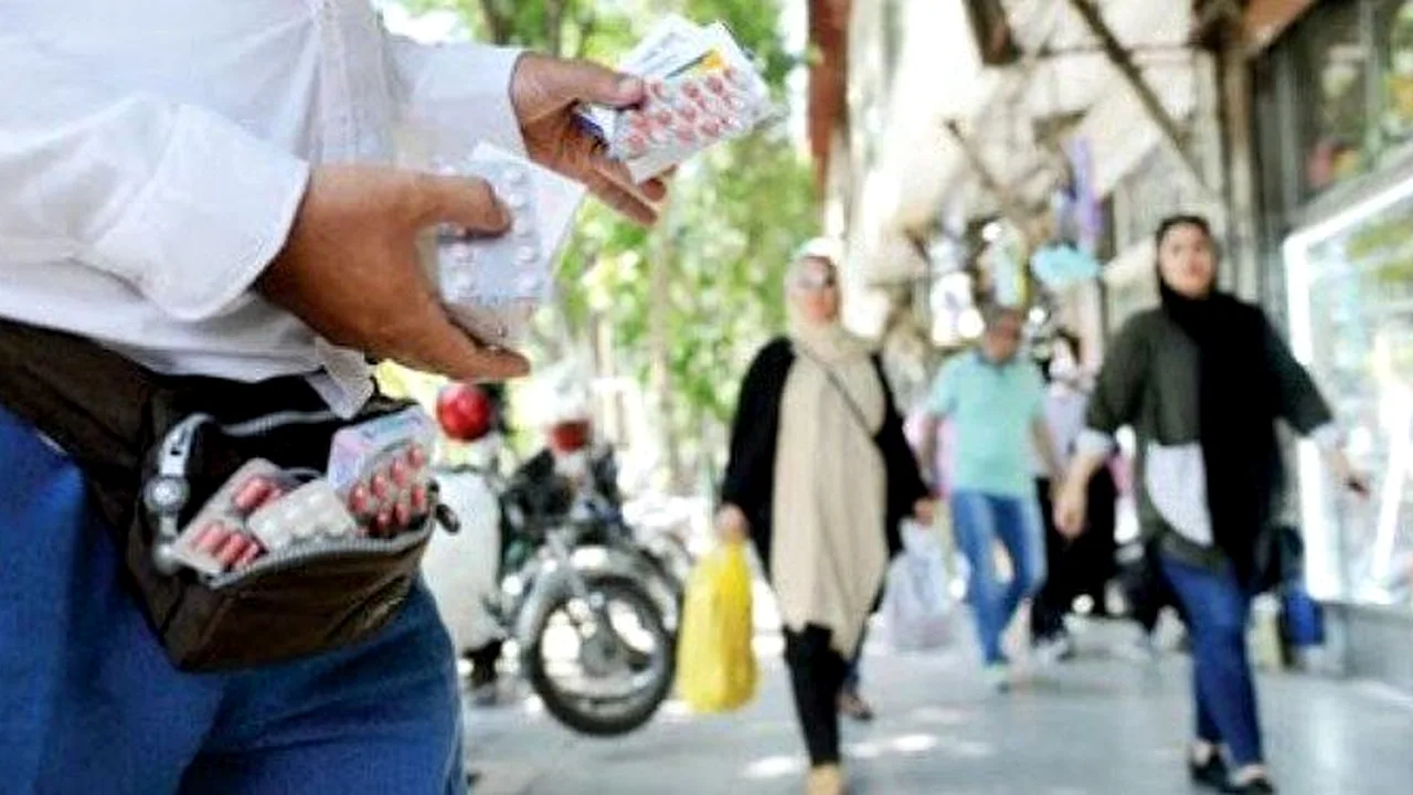 دلالان داروهای کمیاب؛ معضل جدید نظام سلامت