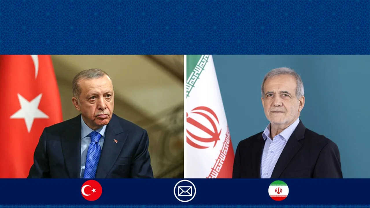 تبریک رئیسجمهور ایران به ترکیه در روز ملی؛ تأکید بر گسترش همکاریها