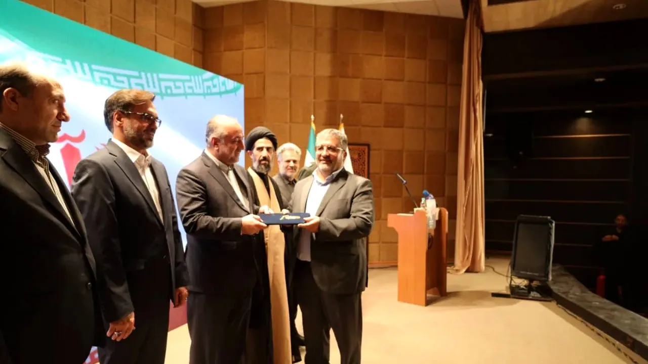 تأکید رئیس سازمان زندانها بر توسعه برنامههای اصلاحی و رفاه کارکنان