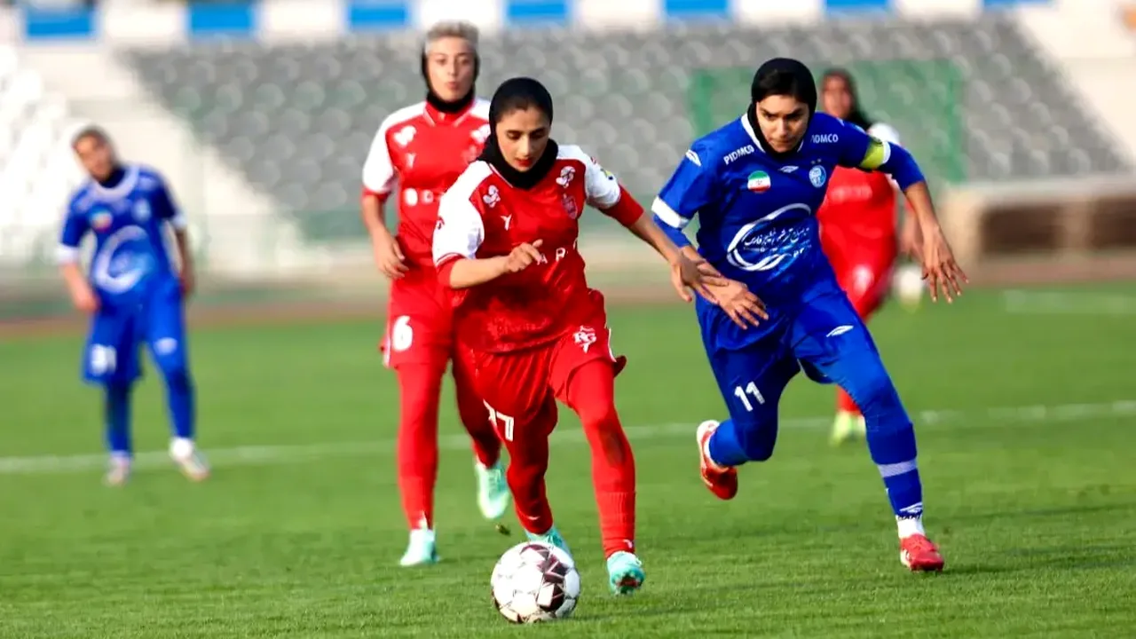 پیروزی پرسپولیس با گلزنی فاطمه رضایی و شادی خاص