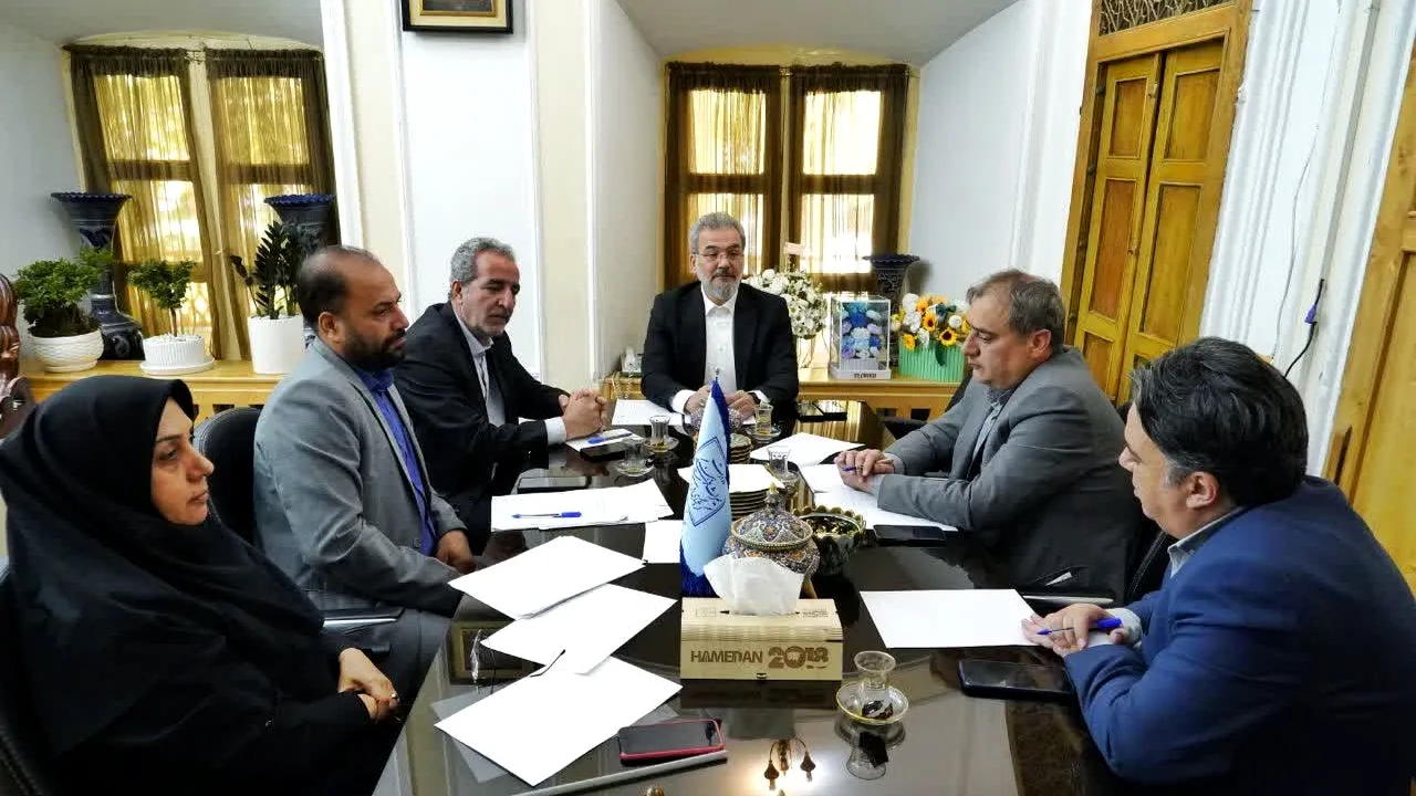 همدان و برنامهای برای افزایش درآمد گردشگری