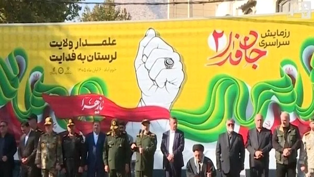 فدوی: رمز ایستادگی ملت ایران وحدت کلمه است