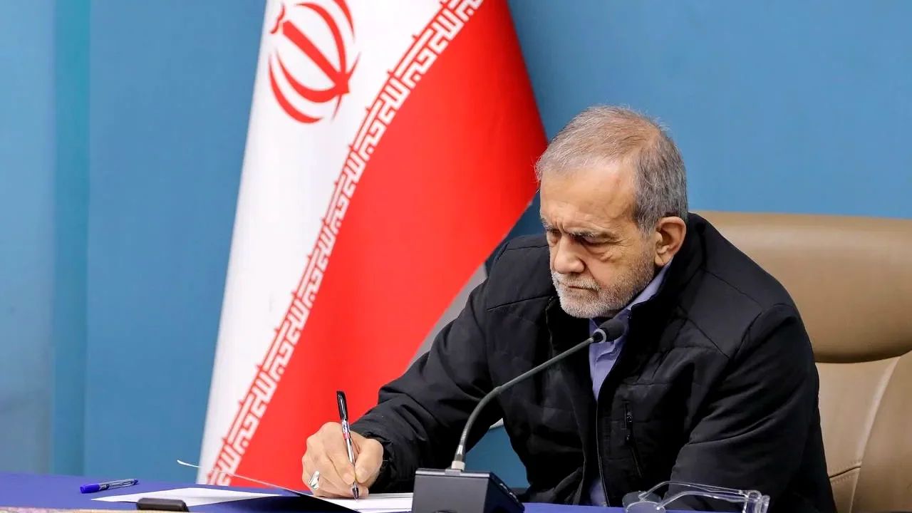 حکم ریاستجمهوری برای سکاندار جدید وزارت دفاع؛ جزئیاتی که کمتر به آن پرداخته شد!