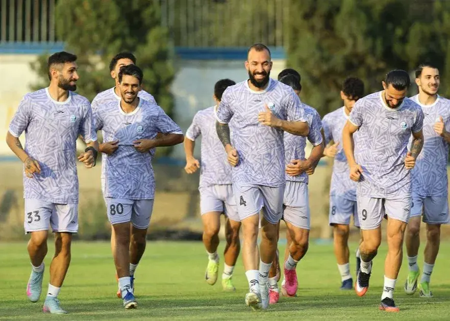 استقلال با روحیه بالا به مصاف سپاهان میرود