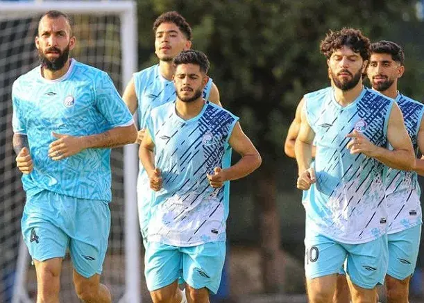 شماره ۱۰ استقلال به ماشاریپوف رسید؛ ابهامها کمتر شد