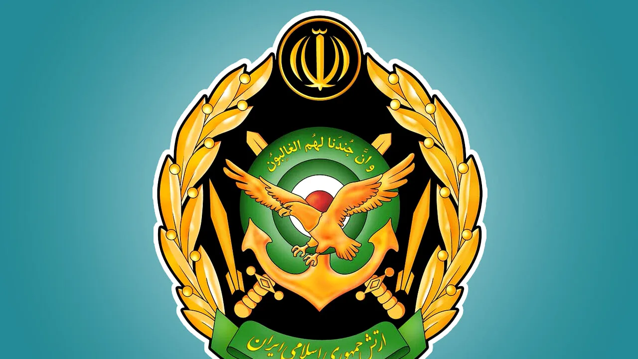 انهدام شناور دشمن و برخورد نفتکشها با مین در تنگه هرمز