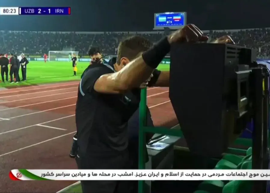 شکست تیم ملی فوتبال ایران در فرغانه و ابهامات VAR