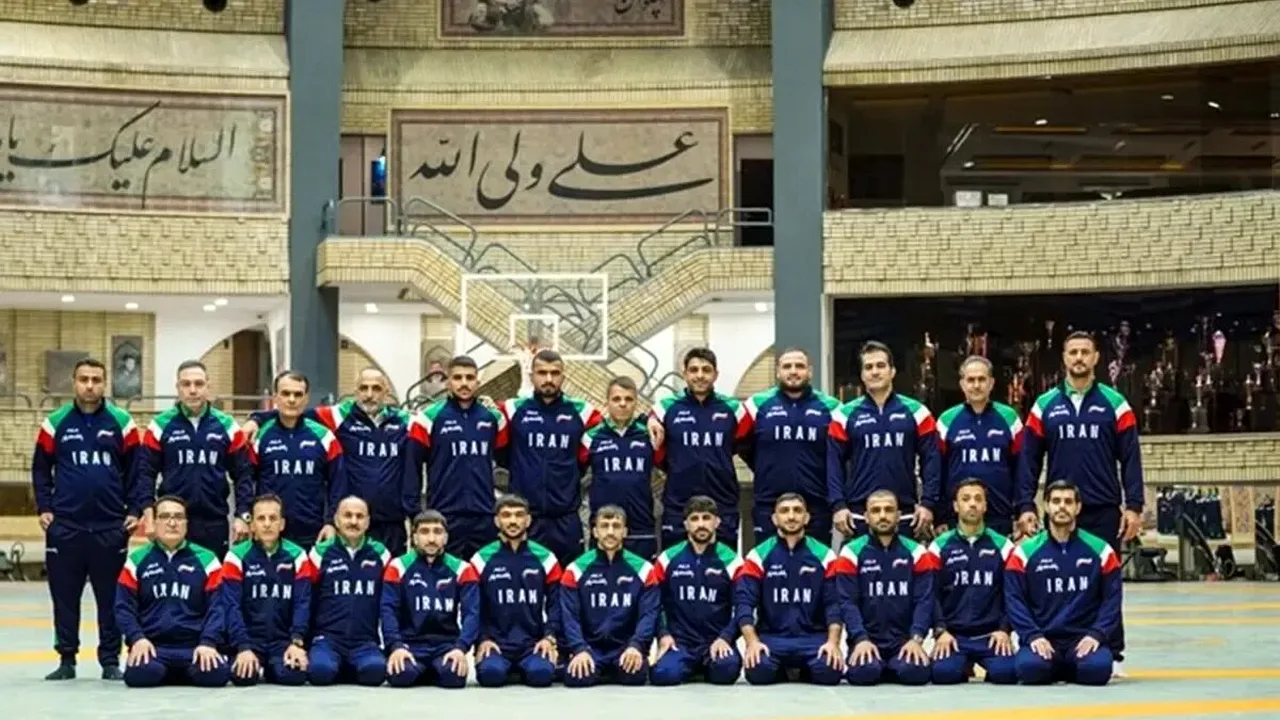 تبریک رئیس مجلس به قهرمانی کشتی فرنگی ایران در جهان