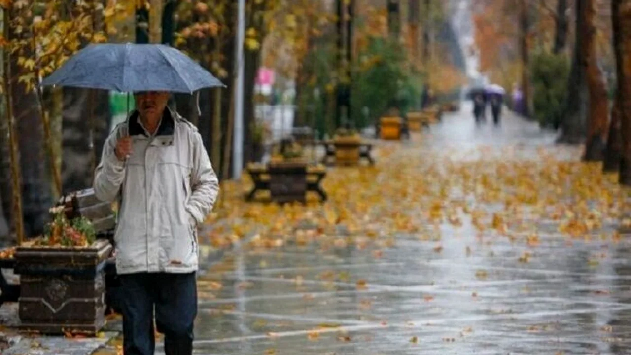 هشدار هواشناسی: بارش شدید و توفان در ۱۷ استان
