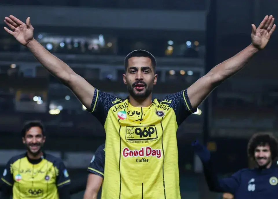 سپاهان انتقال عارف حاجیعیدی به پرسپولیس را مسدود کرد
