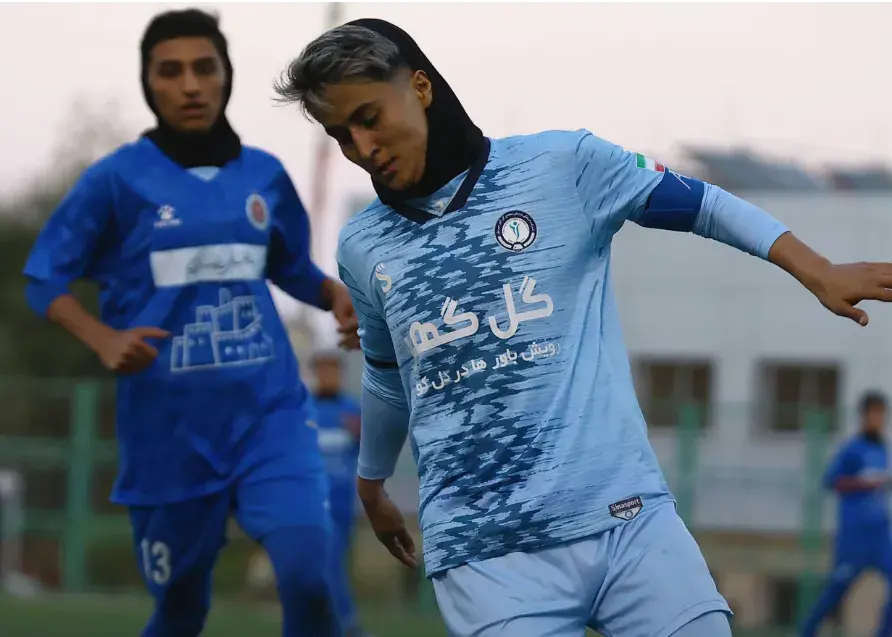 تساوی در دربی کرمان؛ خاتون و گل گهر بدون گل به پایان رسیدند