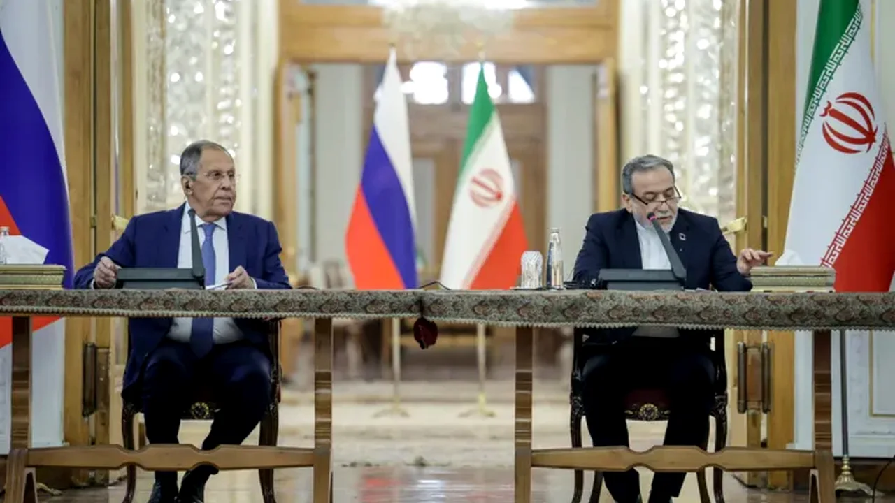 پشت پرده نشست تهران؛ رازی که عراقچی و لاوروف فاش نکردند!