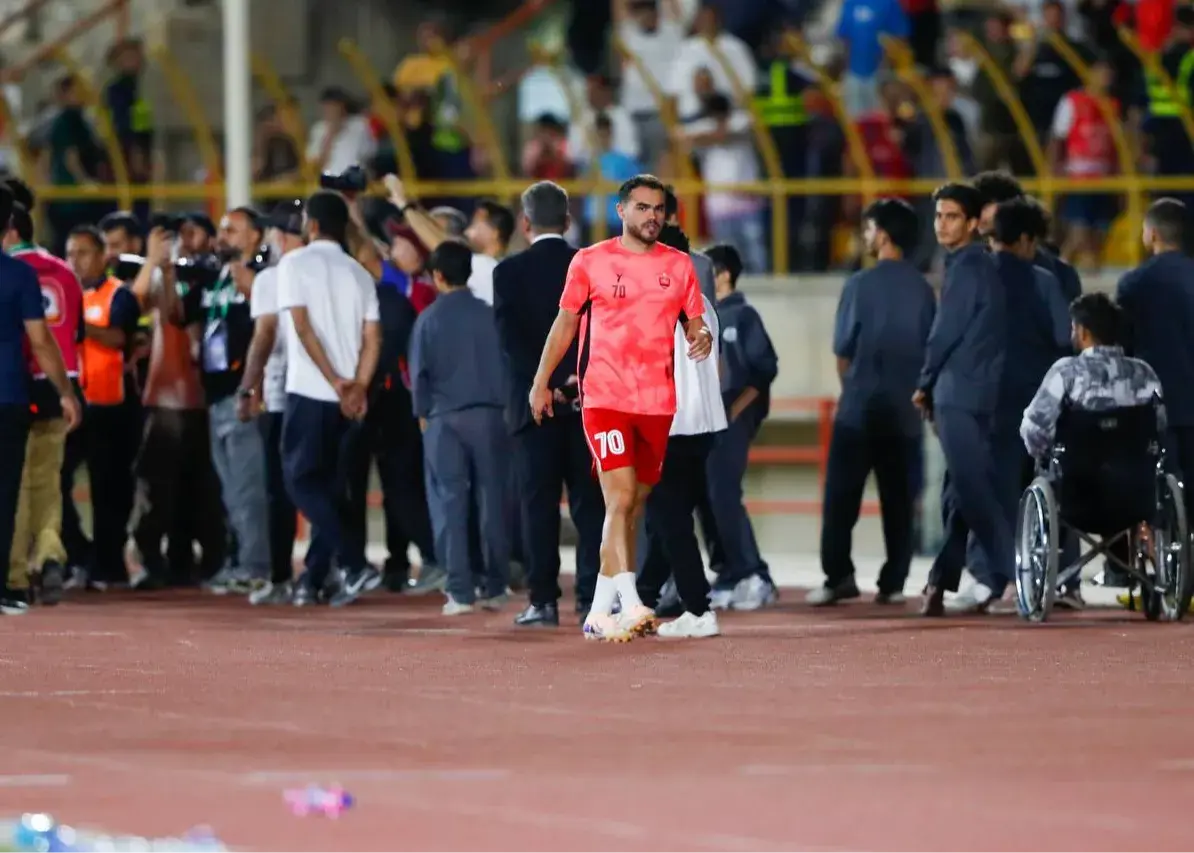 پاسخ پرسپولیس به جنجال خروج اورونوف از نیمکت