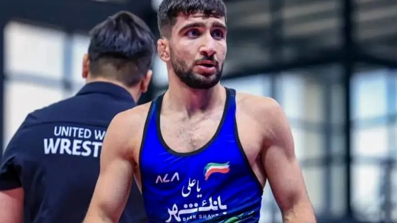 پیام احمدی به فینال کشتی فرنگی جهان رسید