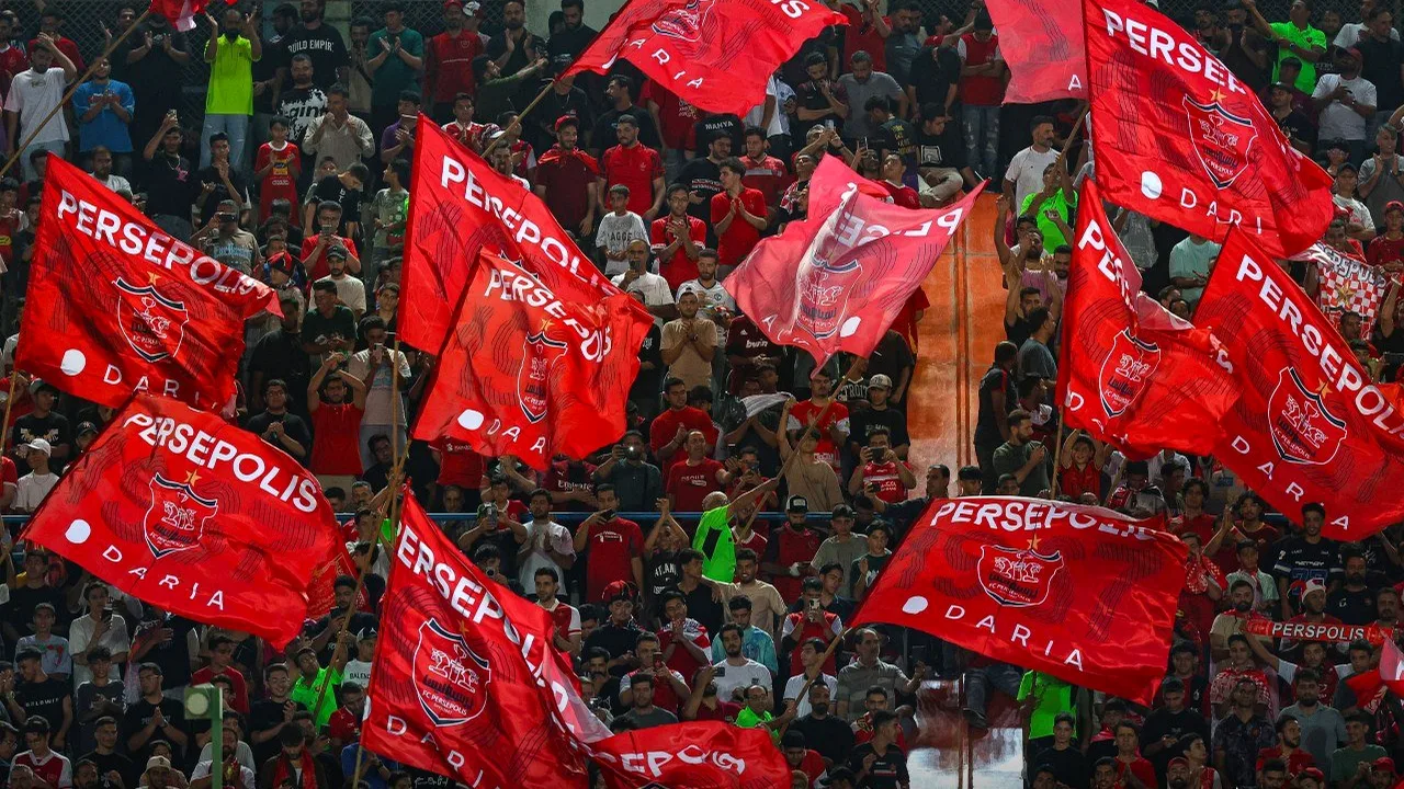 چرا پرسپولیس از بلیتفروشی درآمدی کسب نکرد؟