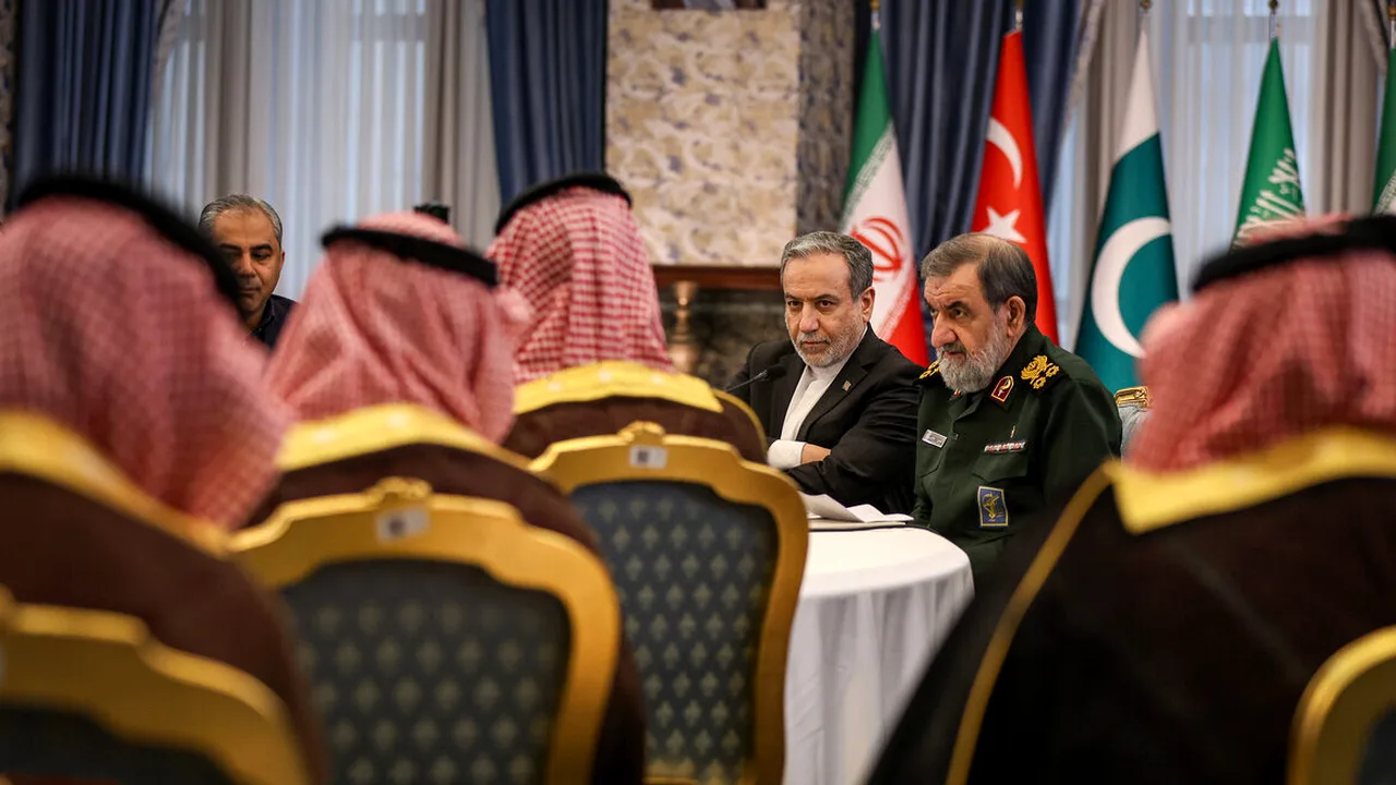 نشست امنیتی چهارجانبه تهران با حضور ایران، عربستان، پاکستان و ترکیه
