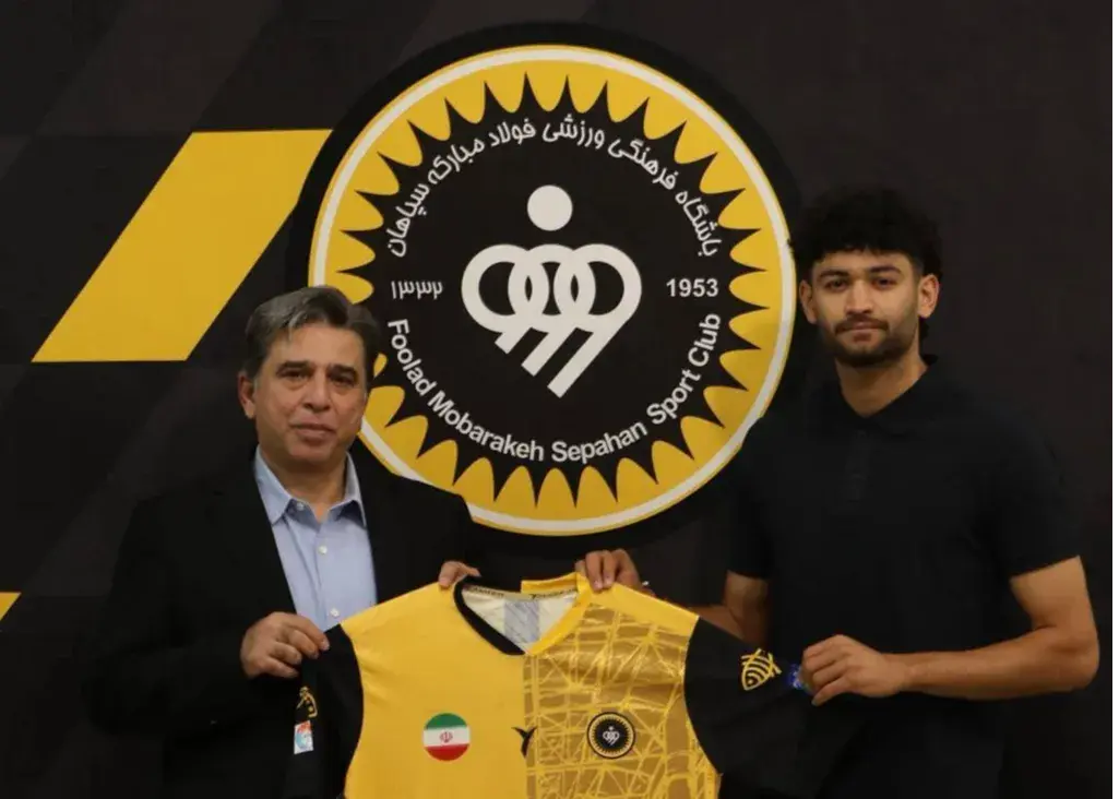 سپاهان یک مدافع جوان از آلومینیوم اراک جذب کرد