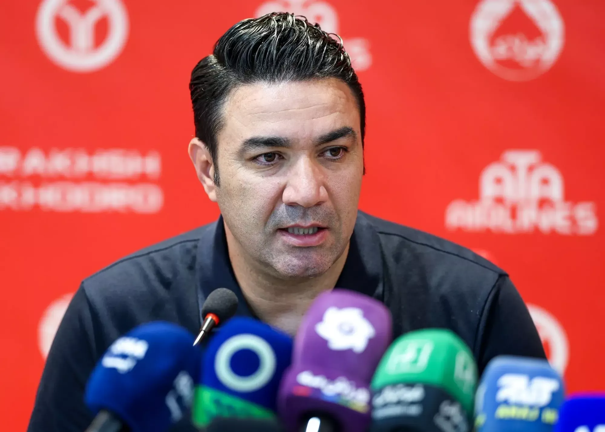 نکونام به غیبت هواداران در دیدار با پرسپولیس اشاره کرد