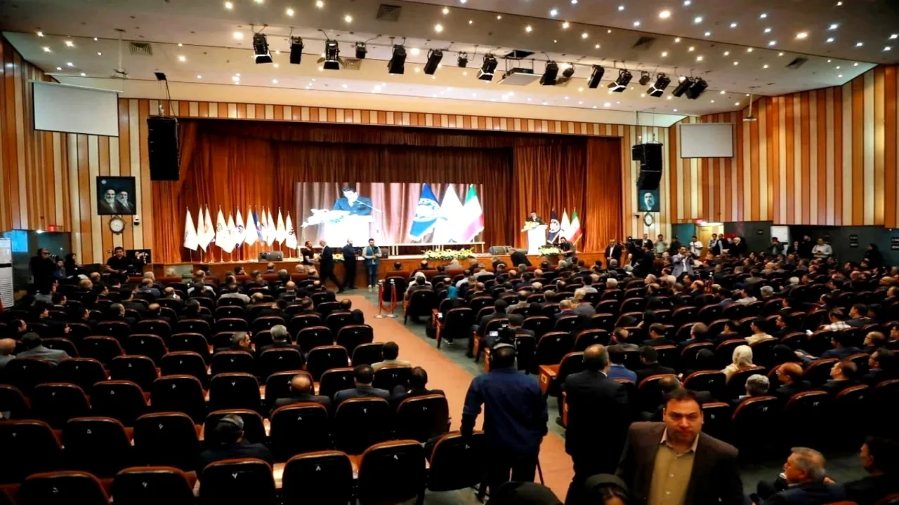 فولاد هرمزگان در سمپوزیوم فولاد؛ همافزایی علم و صنعت